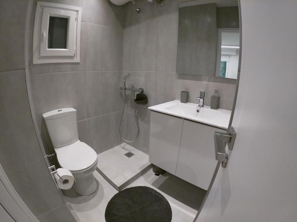Renovated Apartment In Kifissia Center Near Metro G25 Athen Eksteriør billede