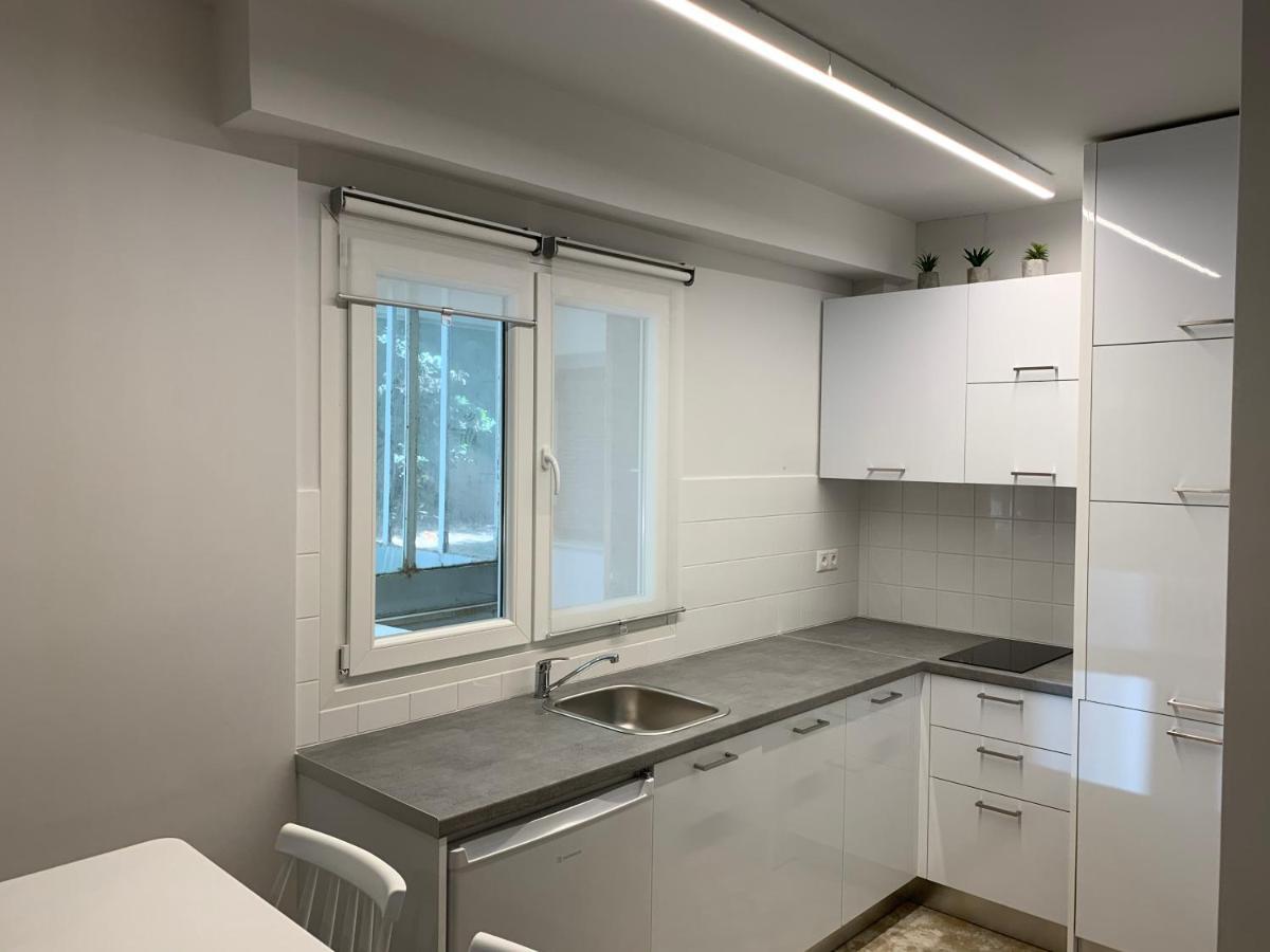 Renovated Apartment In Kifissia Center Near Metro G25 Athen Eksteriør billede